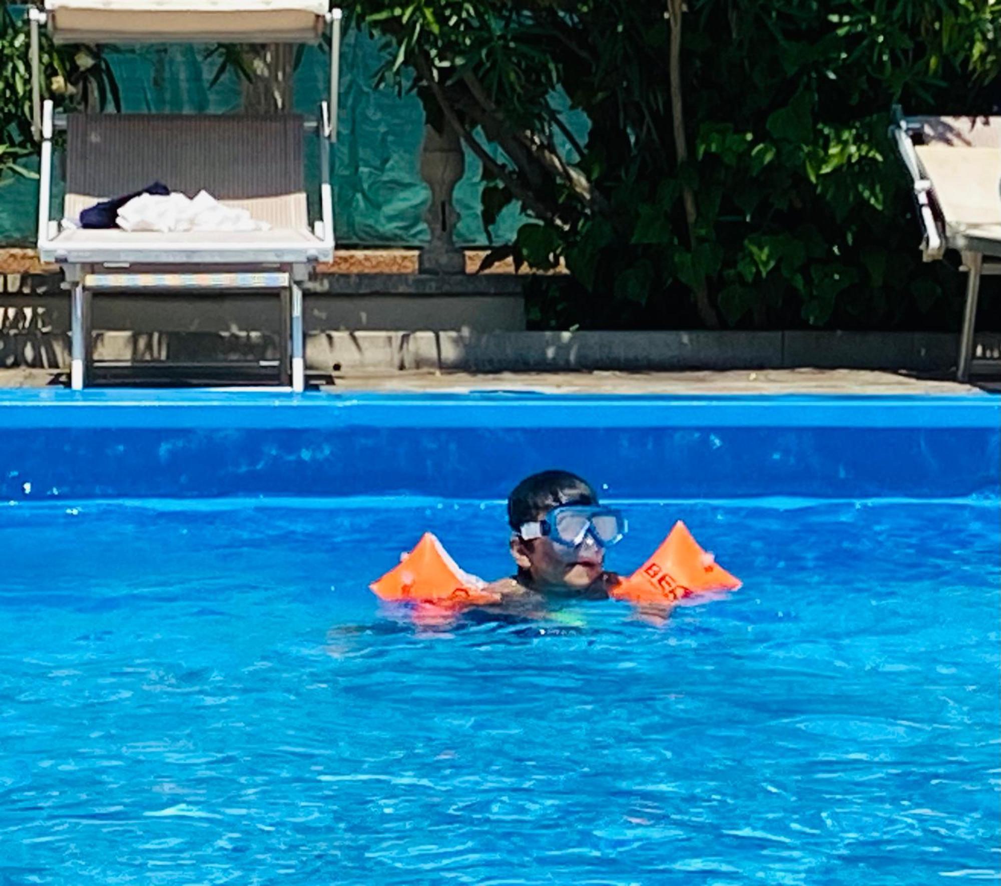 Hotel Franca Milano Marittima Buitenkant foto