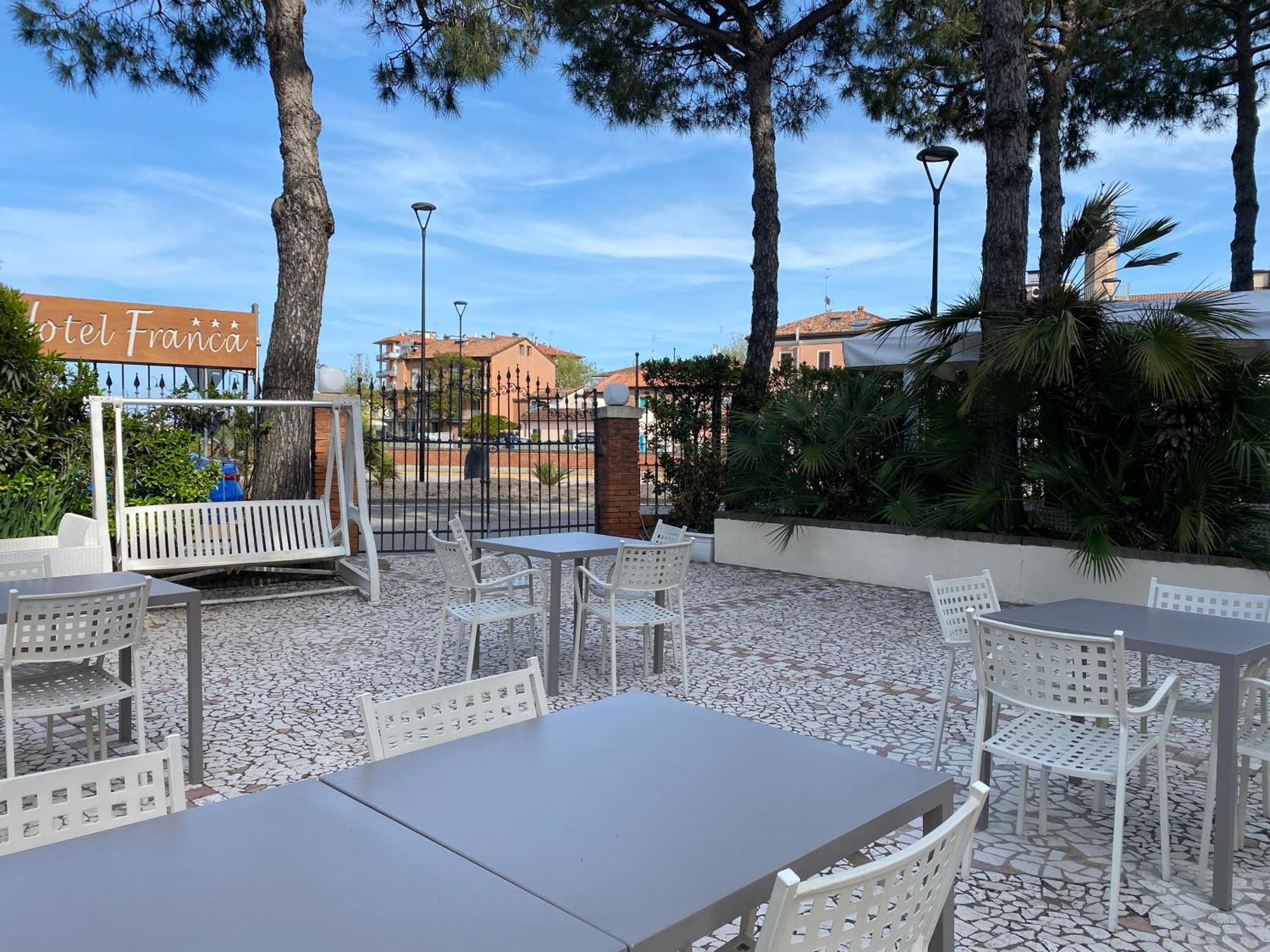 Hotel Franca Milano Marittima Buitenkant foto