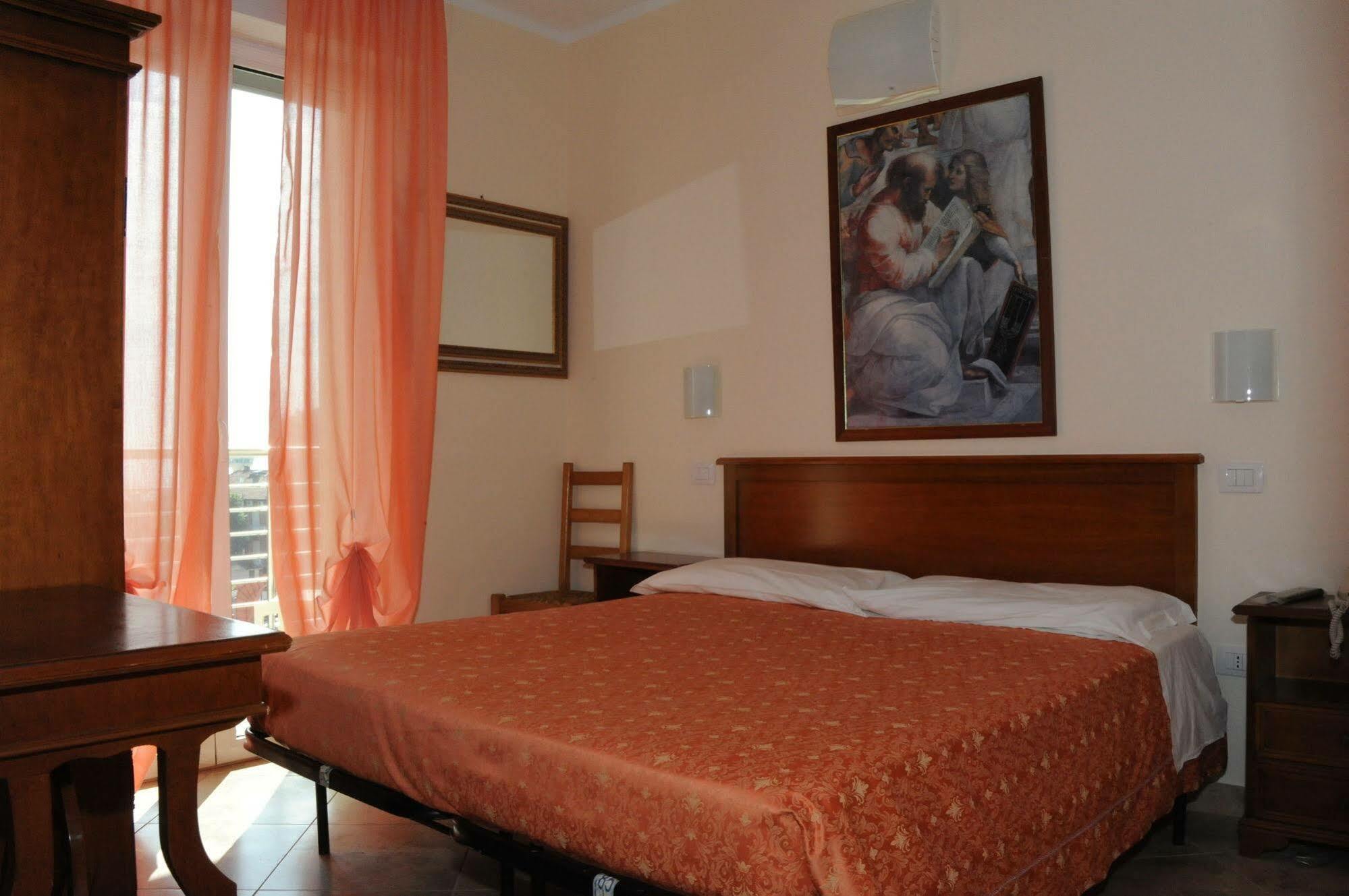 Hotel Franca Milano Marittima Buitenkant foto